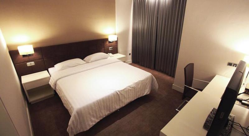 Grand Kecubung Hotel Pangkalan Bun Luaran gambar