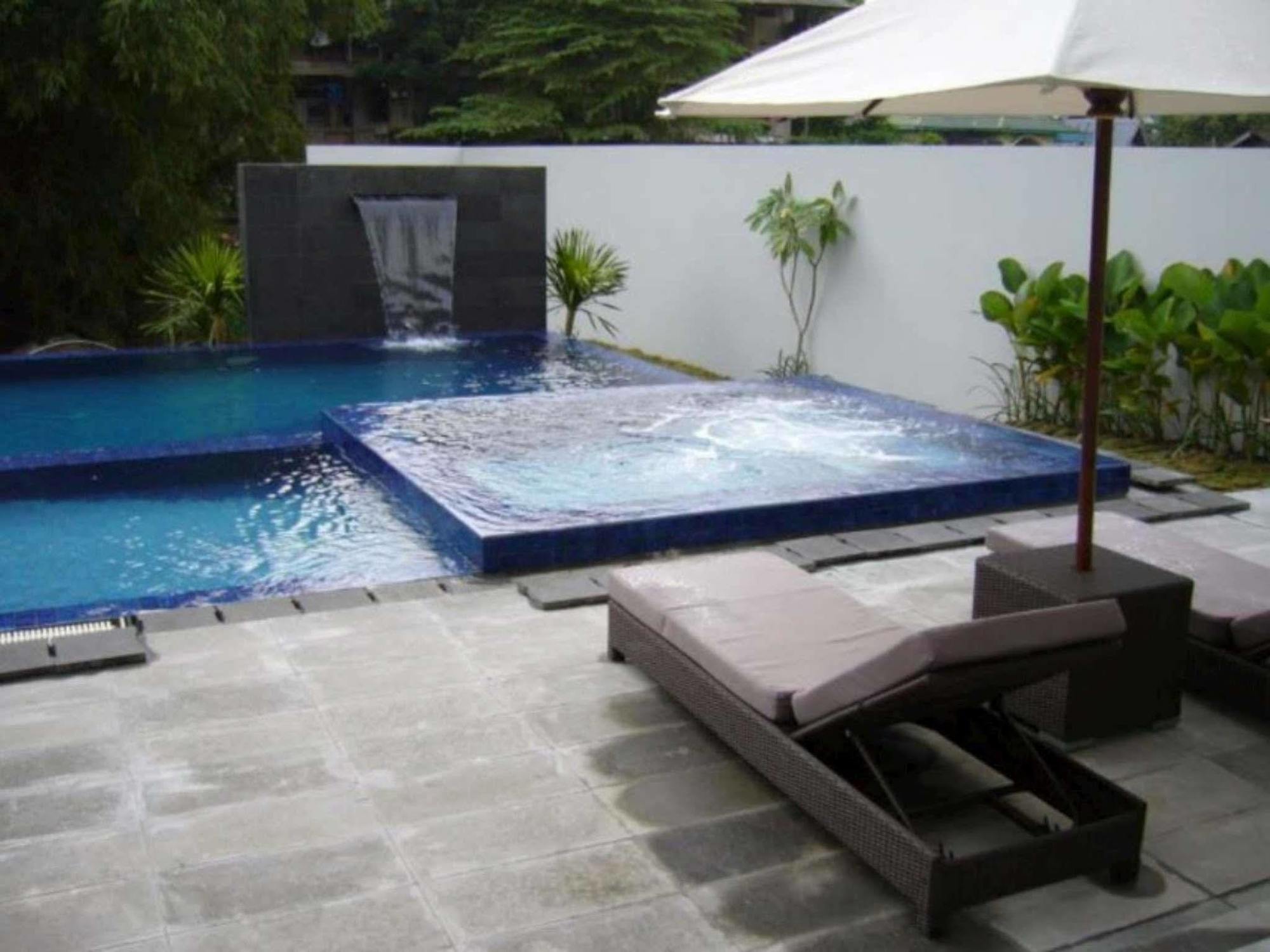 Grand Kecubung Hotel Pangkalan Bun Luaran gambar